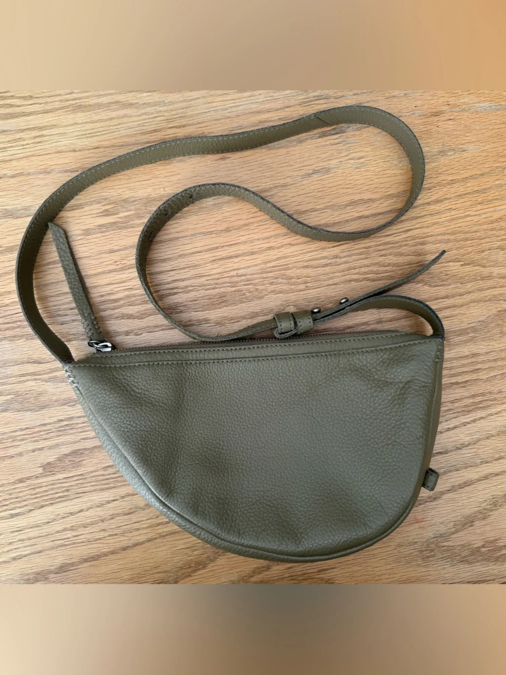 N/A sak olive